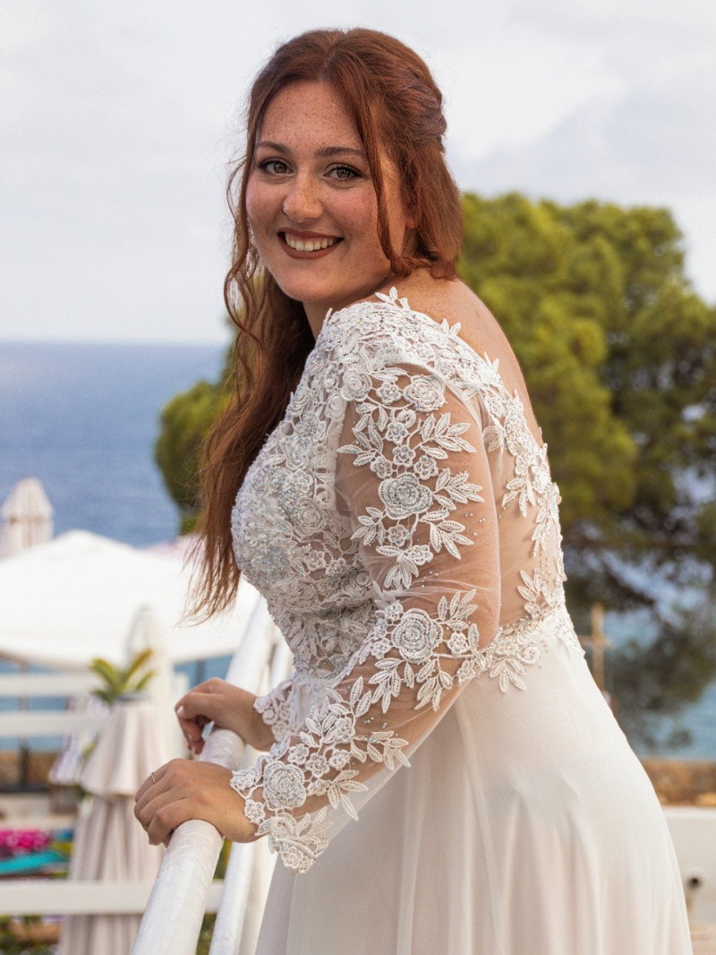detalle mangas encaje vestido de novia