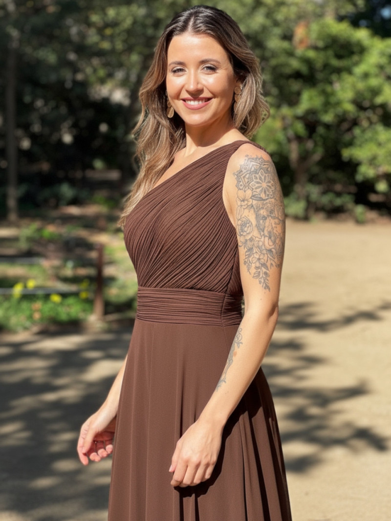 Vestido de invitada económico asimétrico con abertura lateral | Vestidos Araya