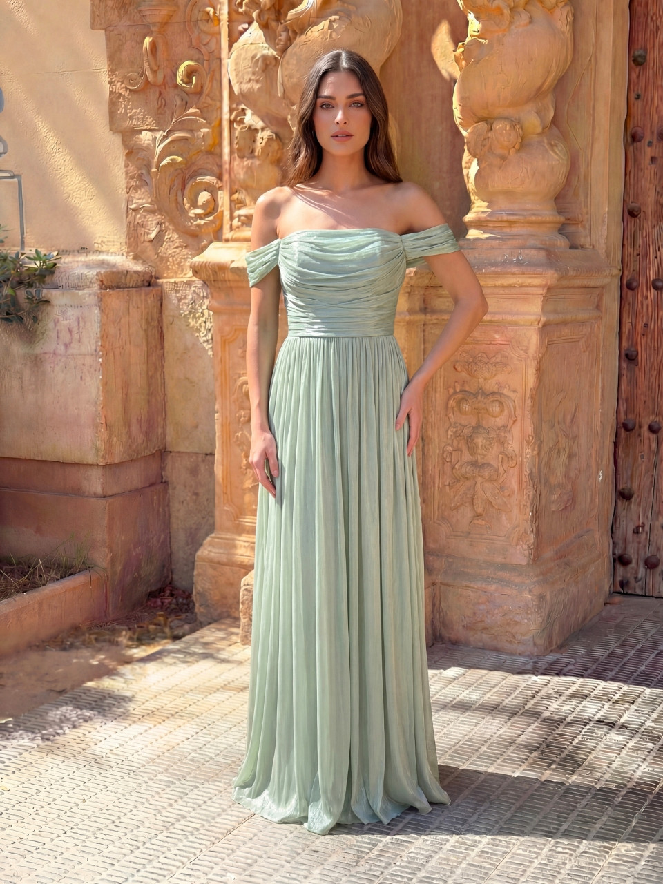 Vestido dama de honor verde salvia Eirene | Vestidos Araya