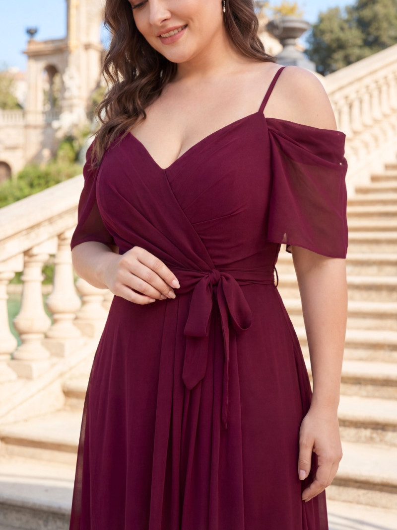 Vestido invitada talla grande burdeos Beatriz | Vestidos Araya