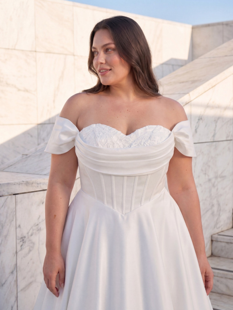 Vestido de novia talla grande con corsé y falda amplia elegante | Vestidos Araya