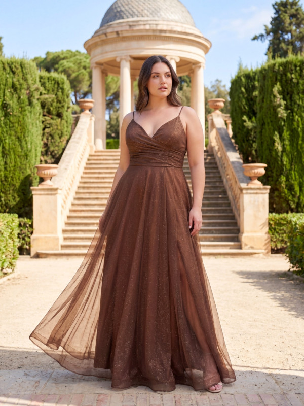 Vestido de invitada talla grande tul  brillo con abertura | Vestidos Araya