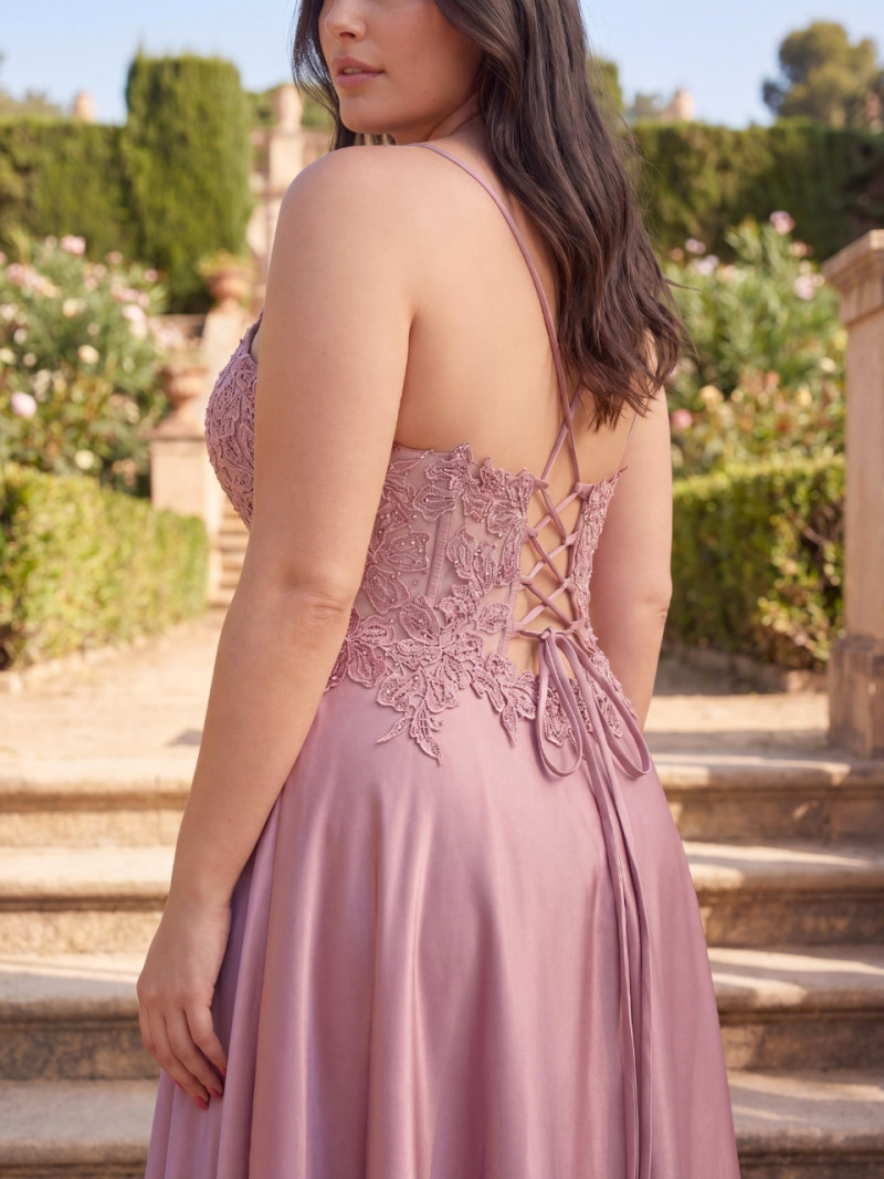 vestido invitada talla grande espalda lazada encaje rosa elegante