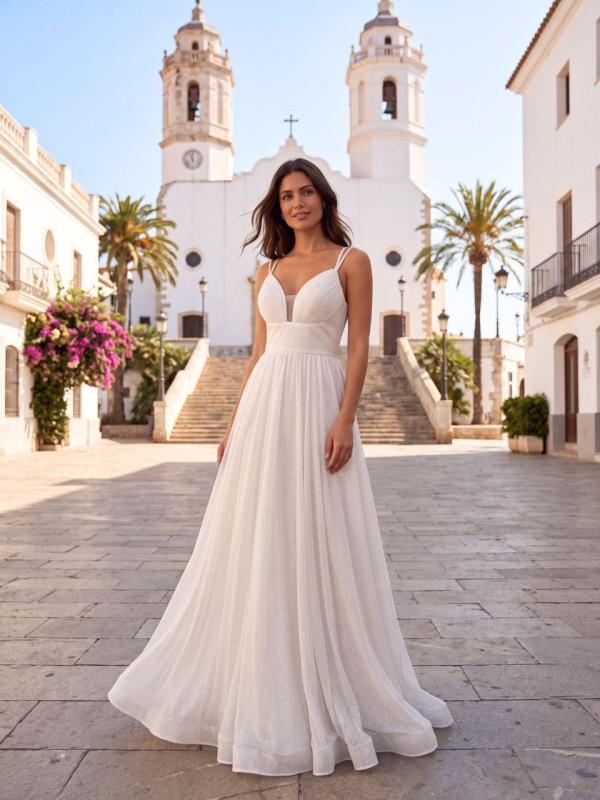 Vestido de novia Aurelia con brillo y espalda corsé | Araya