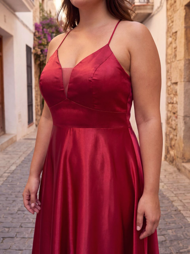 Vestido de invitada talla grande raso  | Vestidos Araya
