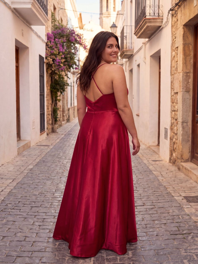Vestido de boda talla grande granate