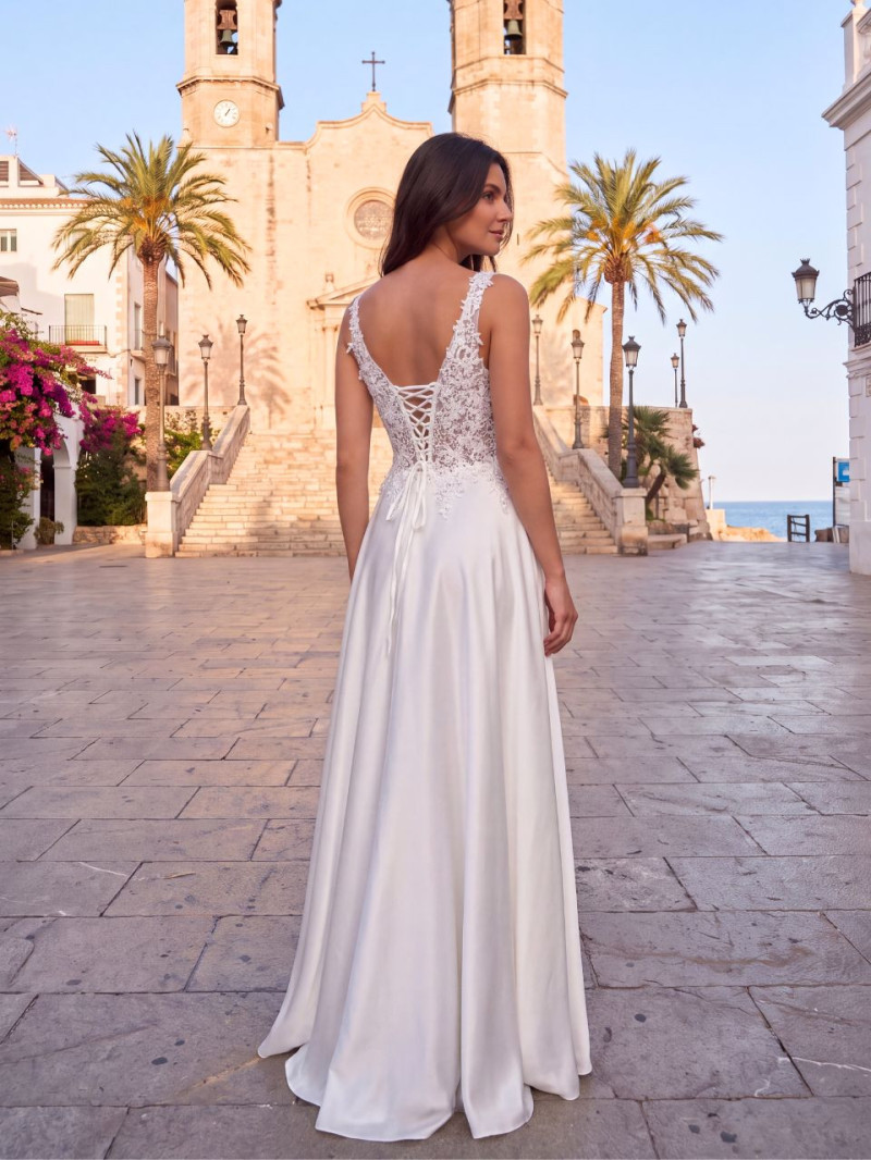 Vestido de novia Lourdes vista trasera