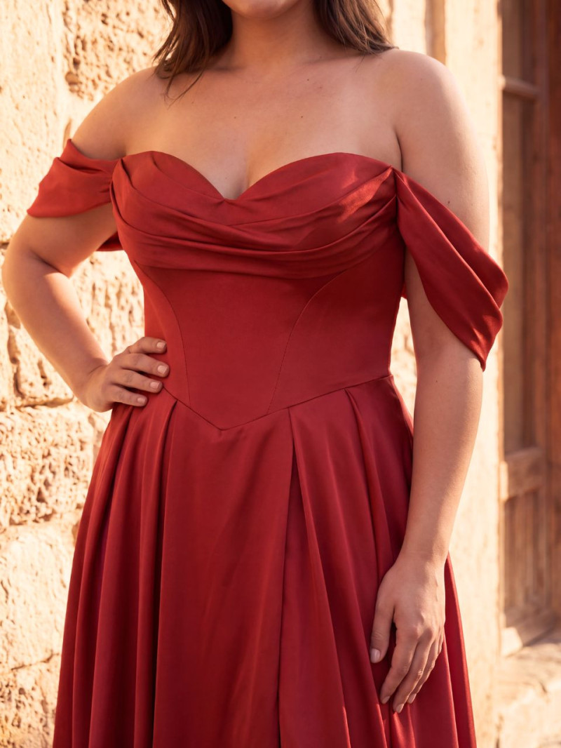 Vestido de Invitada Talla Grande Diana Terracota | Araya