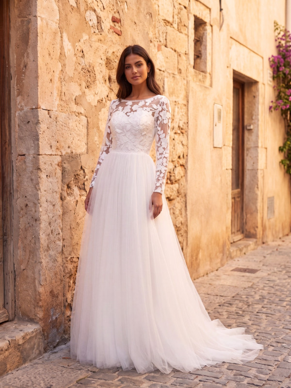 Vestido de novia con mangas de encaje y espalda abierta romántico | Vestidos Araya