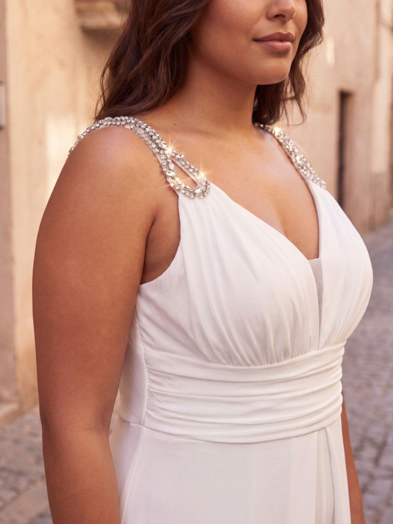 Mono de Novia Talla Grande Alba | Vestidos Araya